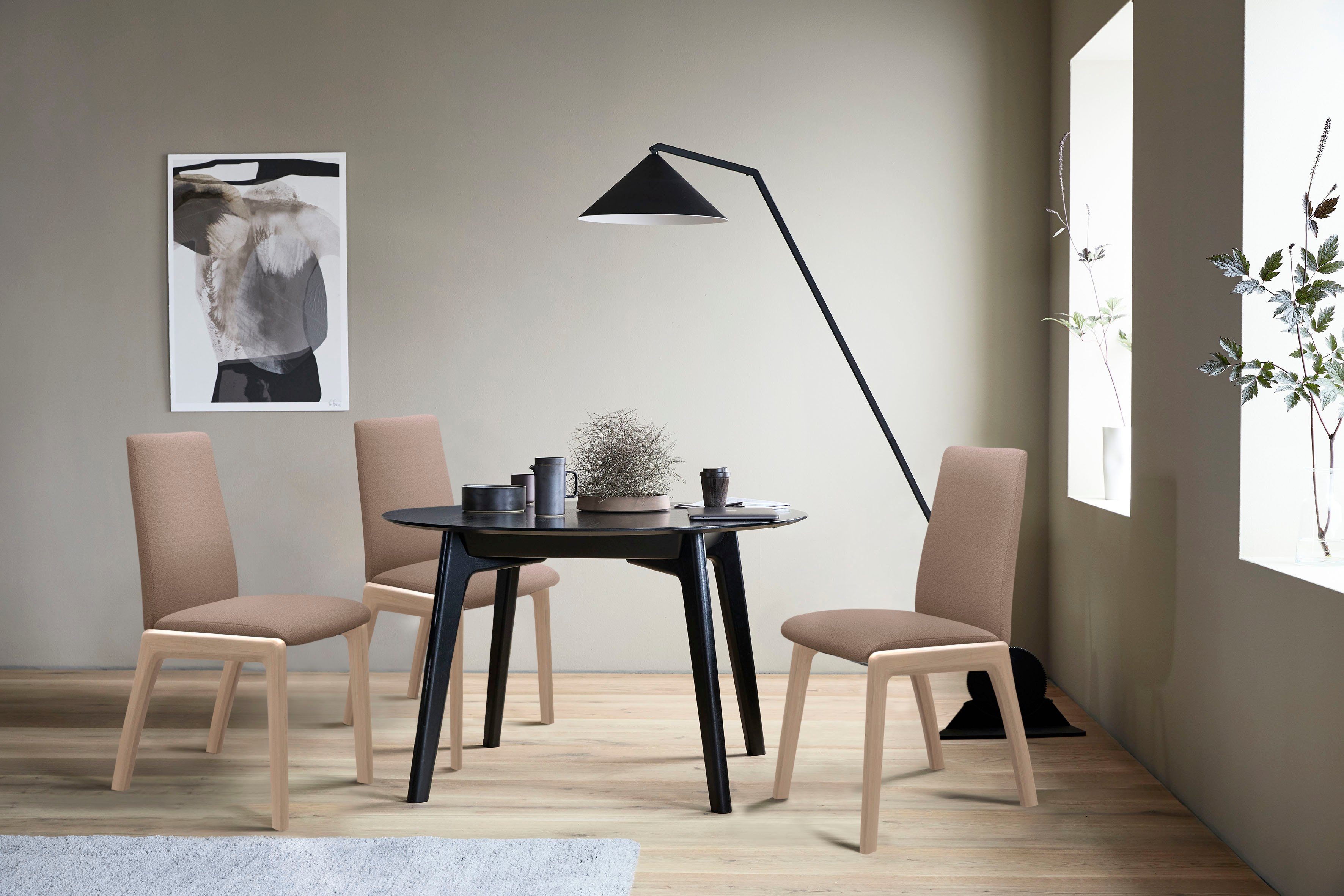 Stressless® Polsterstuhl Laurel, Low Back, Größe M, mit abgerundeten Beinen in Schwarz