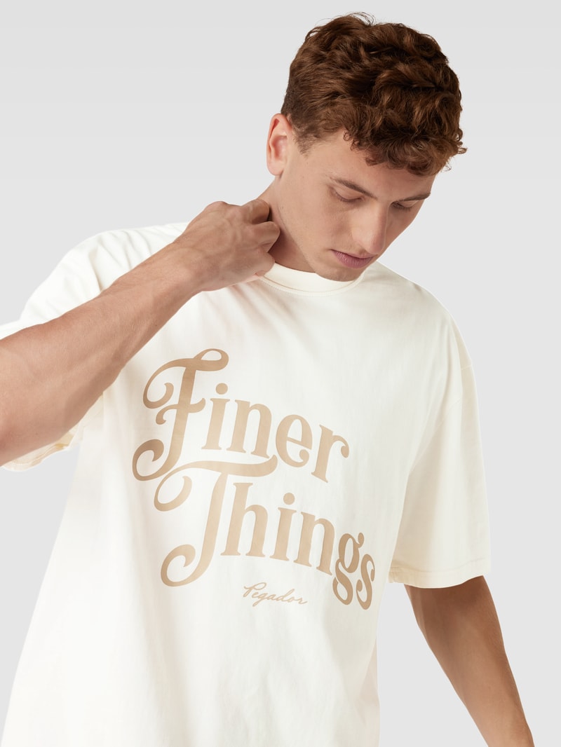 Oversized T-Shirt aus Baumwolle mit Label-Detail Modell 'Kirk' in sand