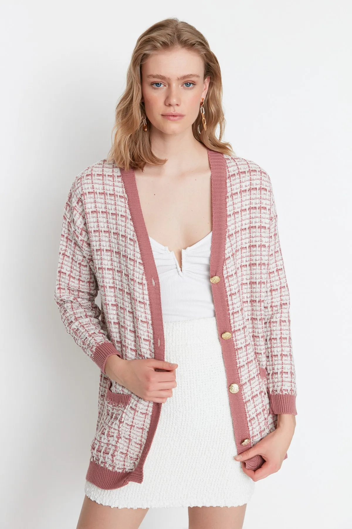 Trendyol Collection  Dusty Rose Wide Fit Glitzer-Strickjacke im Tweed-Look TWOAW21HI0250