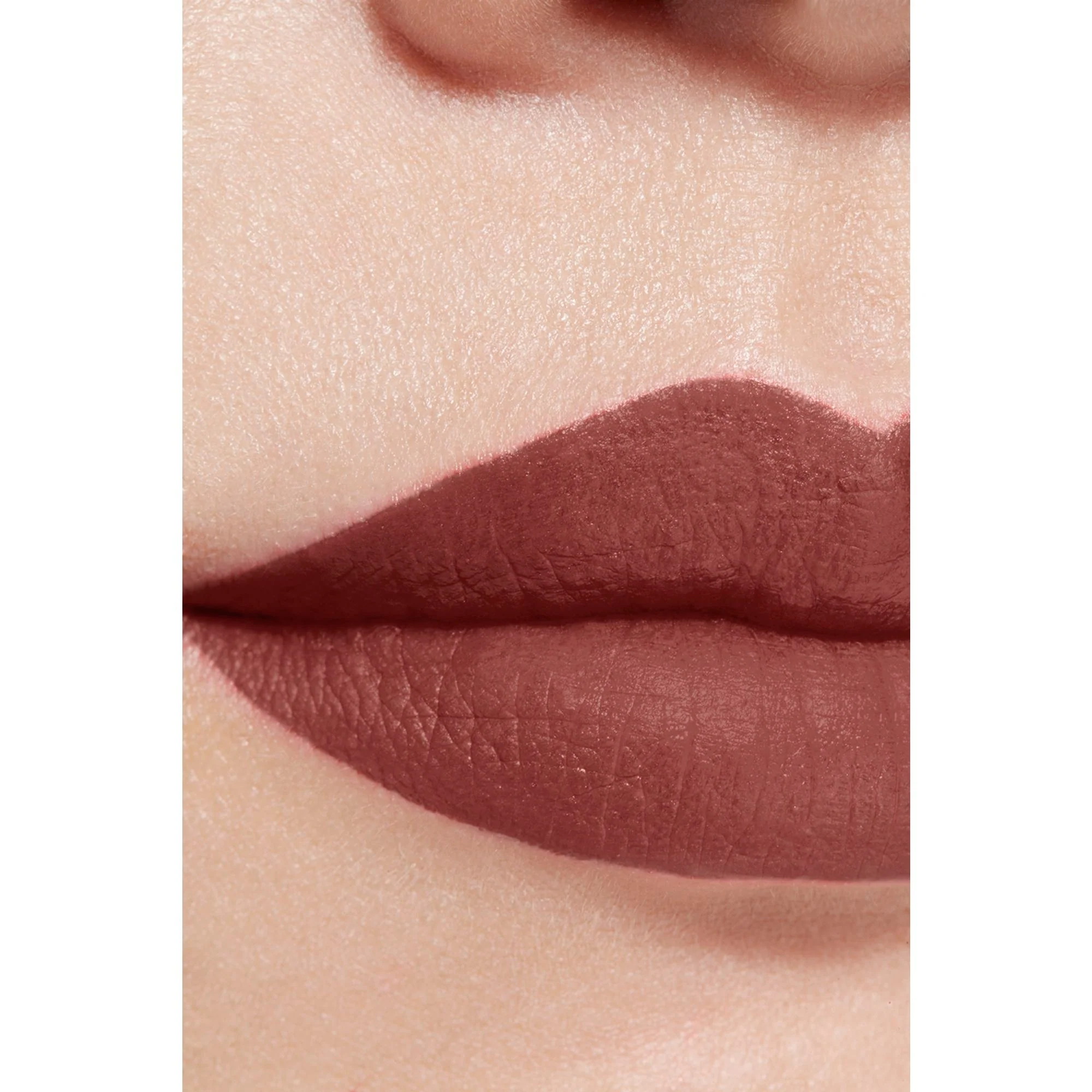 ROUGE ALLURE LIQUID VELVET - EL LABIAL MATTE FLUIDO DE ULTRA LARGA DURACIÓN E INTENSO