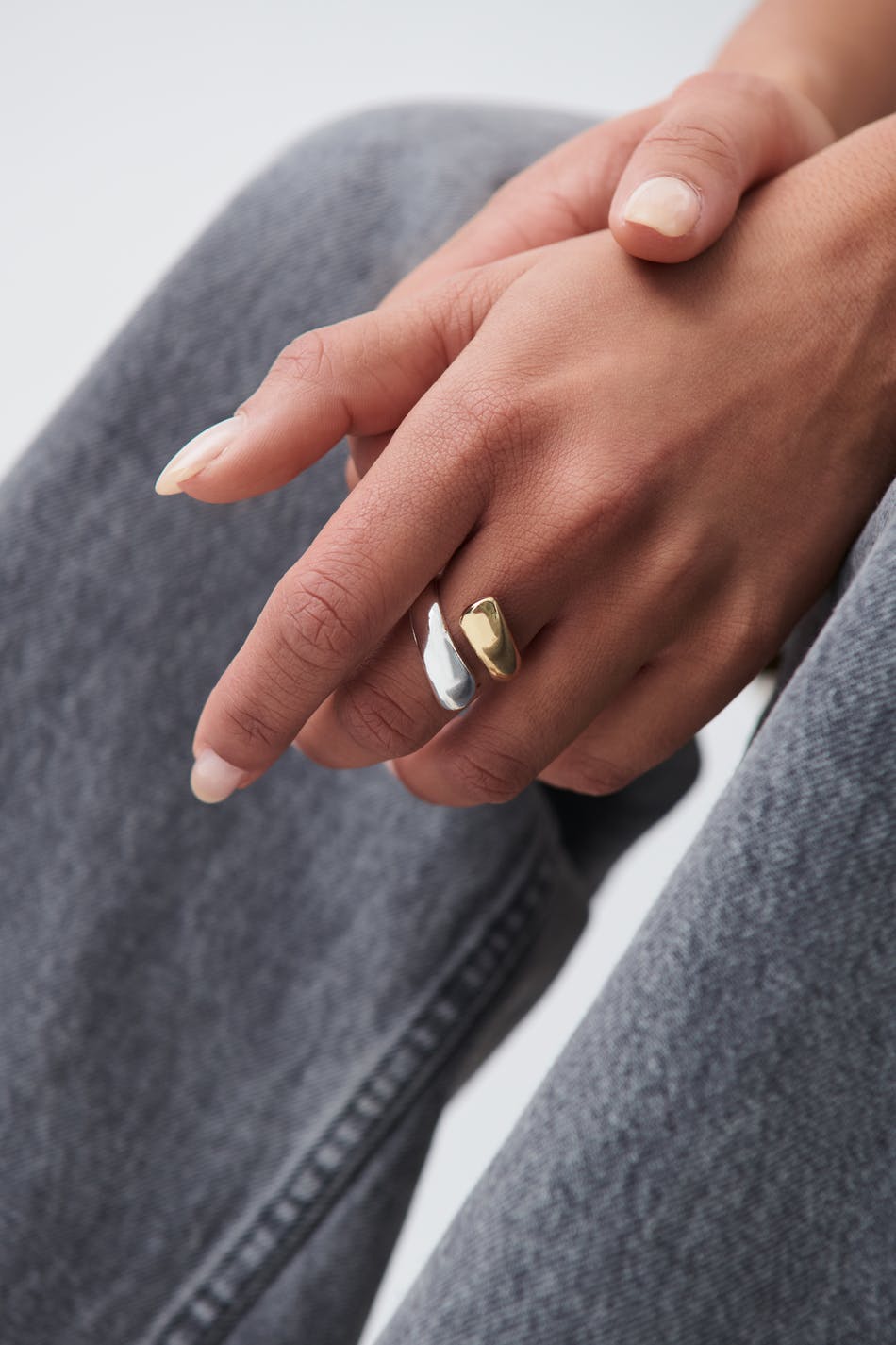 Hug ring