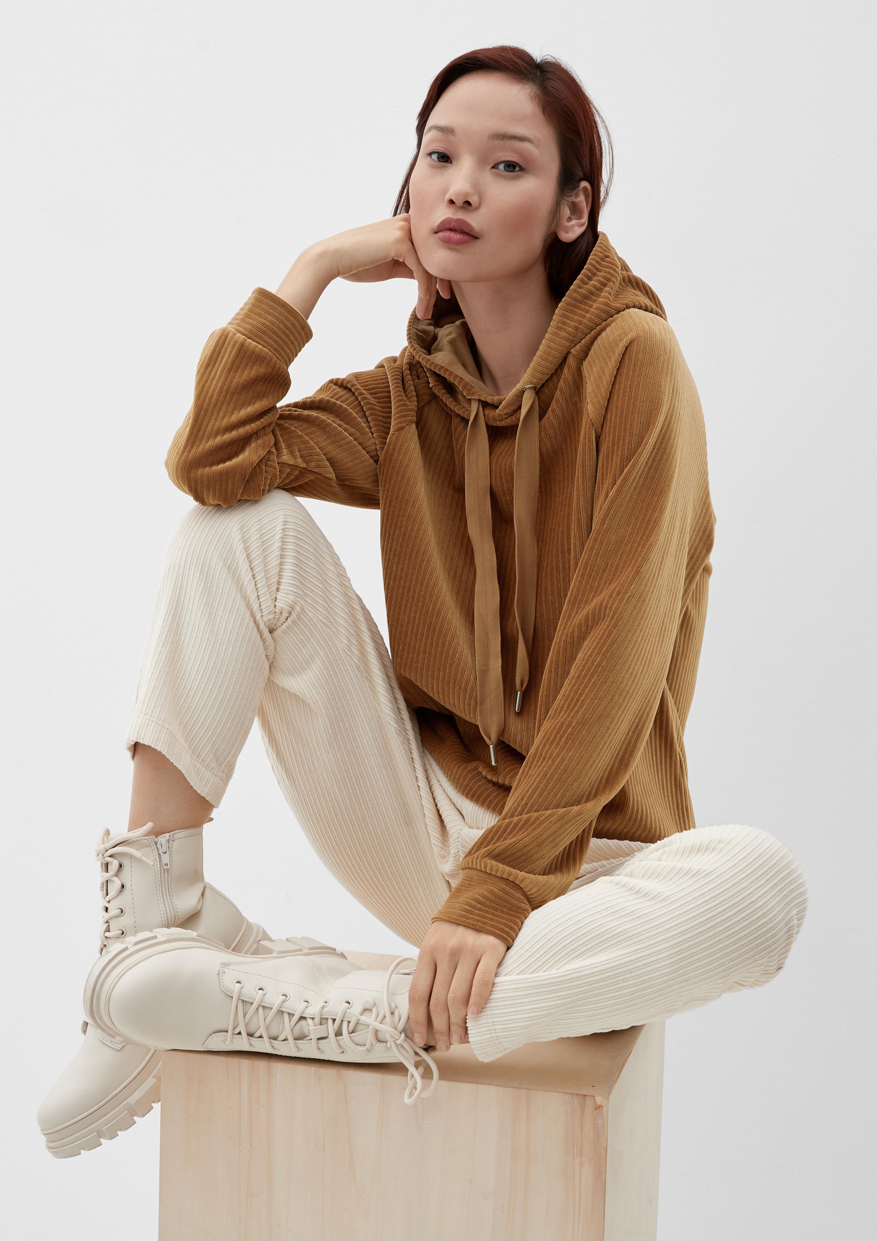 Kapuzensweatshirt aus Cord  2121938-8469