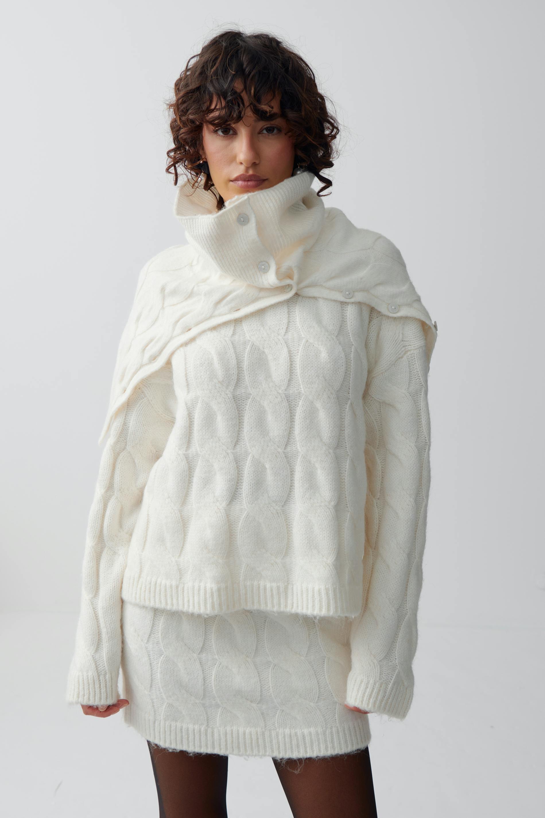 Cable knitted sweater