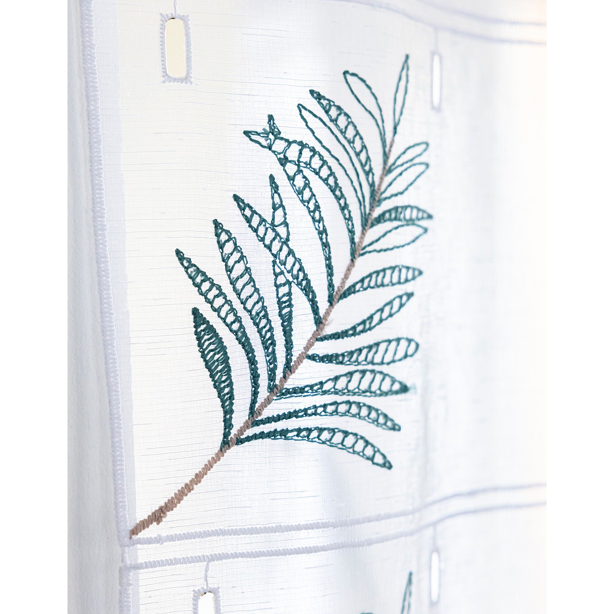 Voilage modulable en hauteur broderie feuilles de palmier