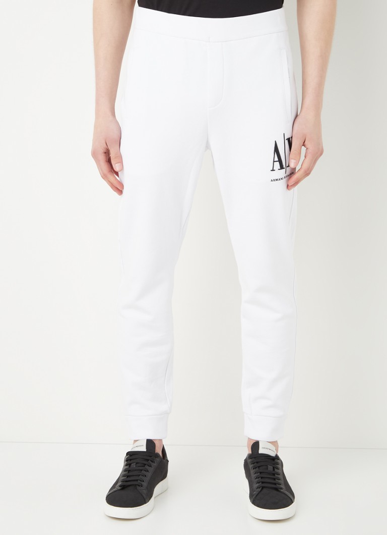 Armani Exchange Slim fit rövidített melegítőnadrág logós hímzéssel