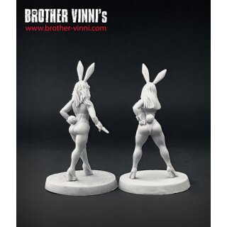 Bunnies 2 (28 mm) (2)