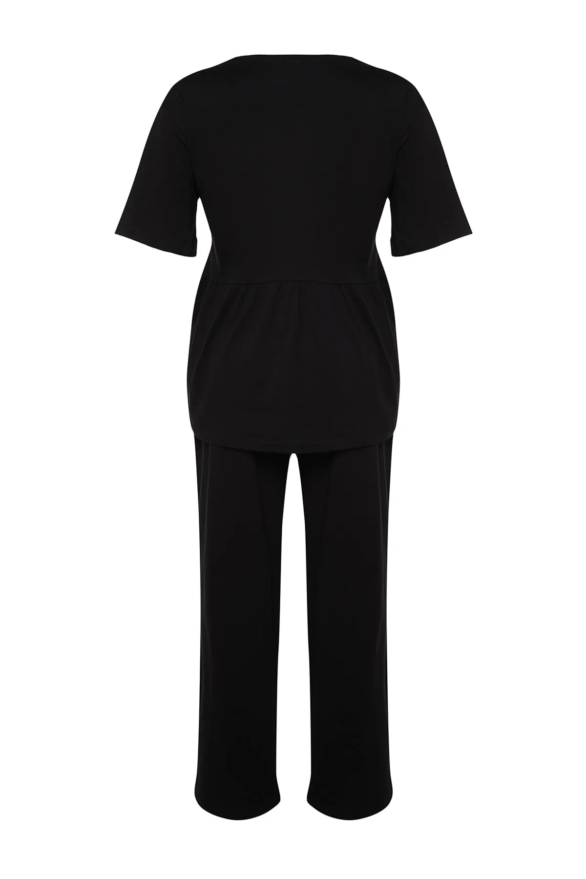 Trendyol Curve  Schwarzes gestricktes Pyjama-Set mit V-Ausschnitt TBBSS22PT0566