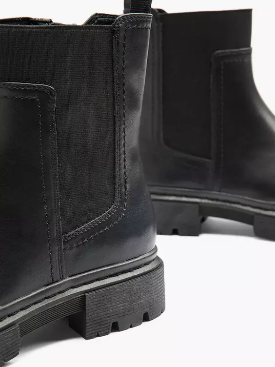 Graceland Chelsea Boots