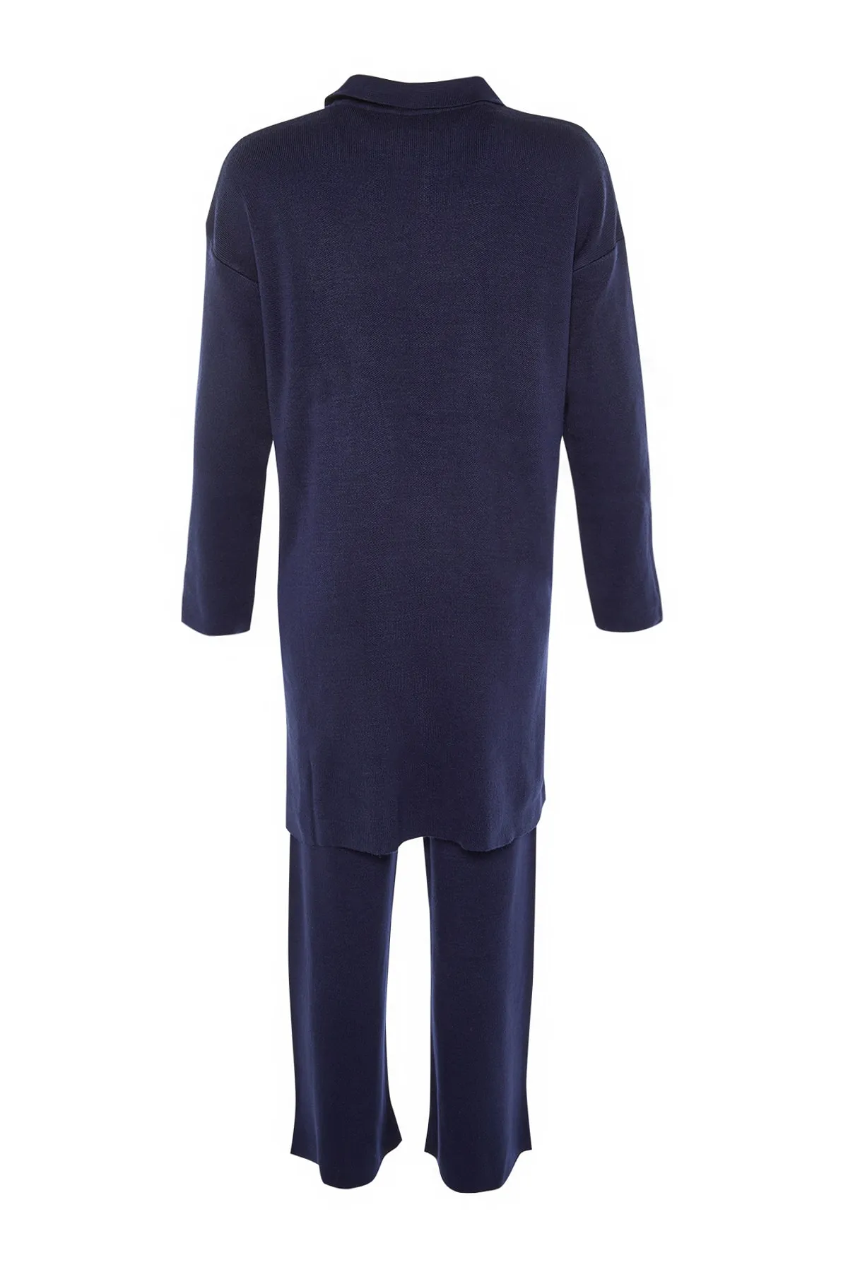 Trendyol Modest  Marineblaues Strickset mit Tunika und Hose mit Polokragen TCTAW22US0076