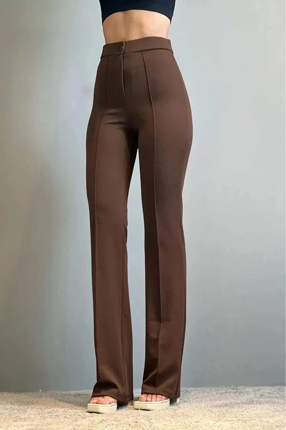 miyase life  Braune Palazzo-Hose aus Lycra-Kreppstoff für Damen mit ausgestelltem Bein und gemeißelter Vorderseite
