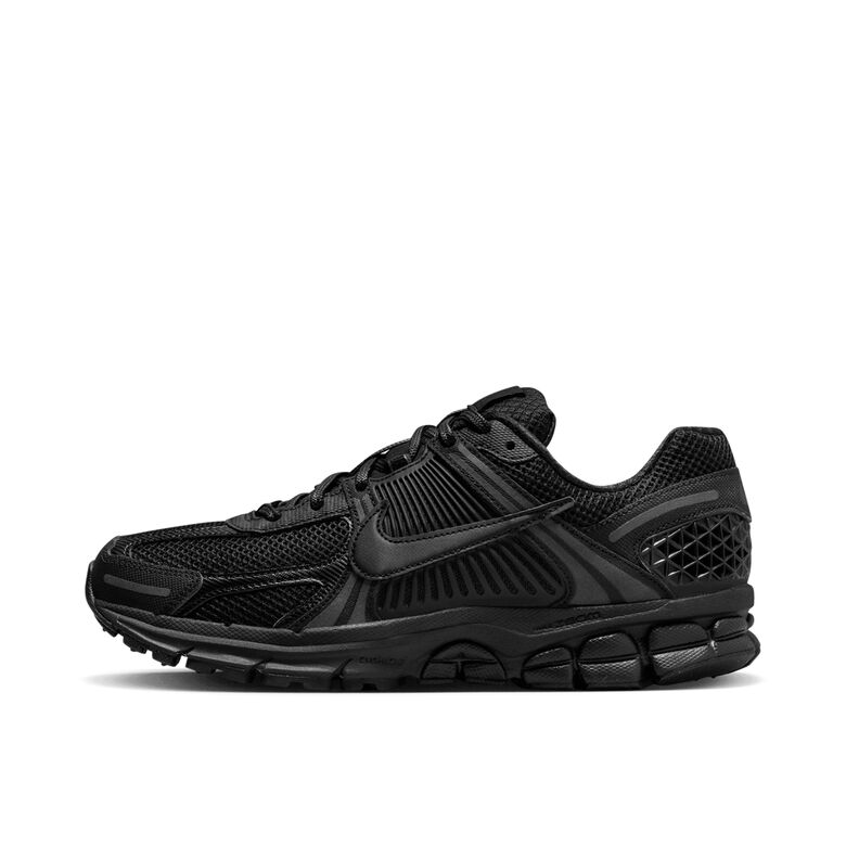 NIKE Wmns Zoom Vomero 5 SP 