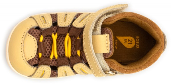 bobux step-up ~ Summit Sandale ~ Sand & Caramel