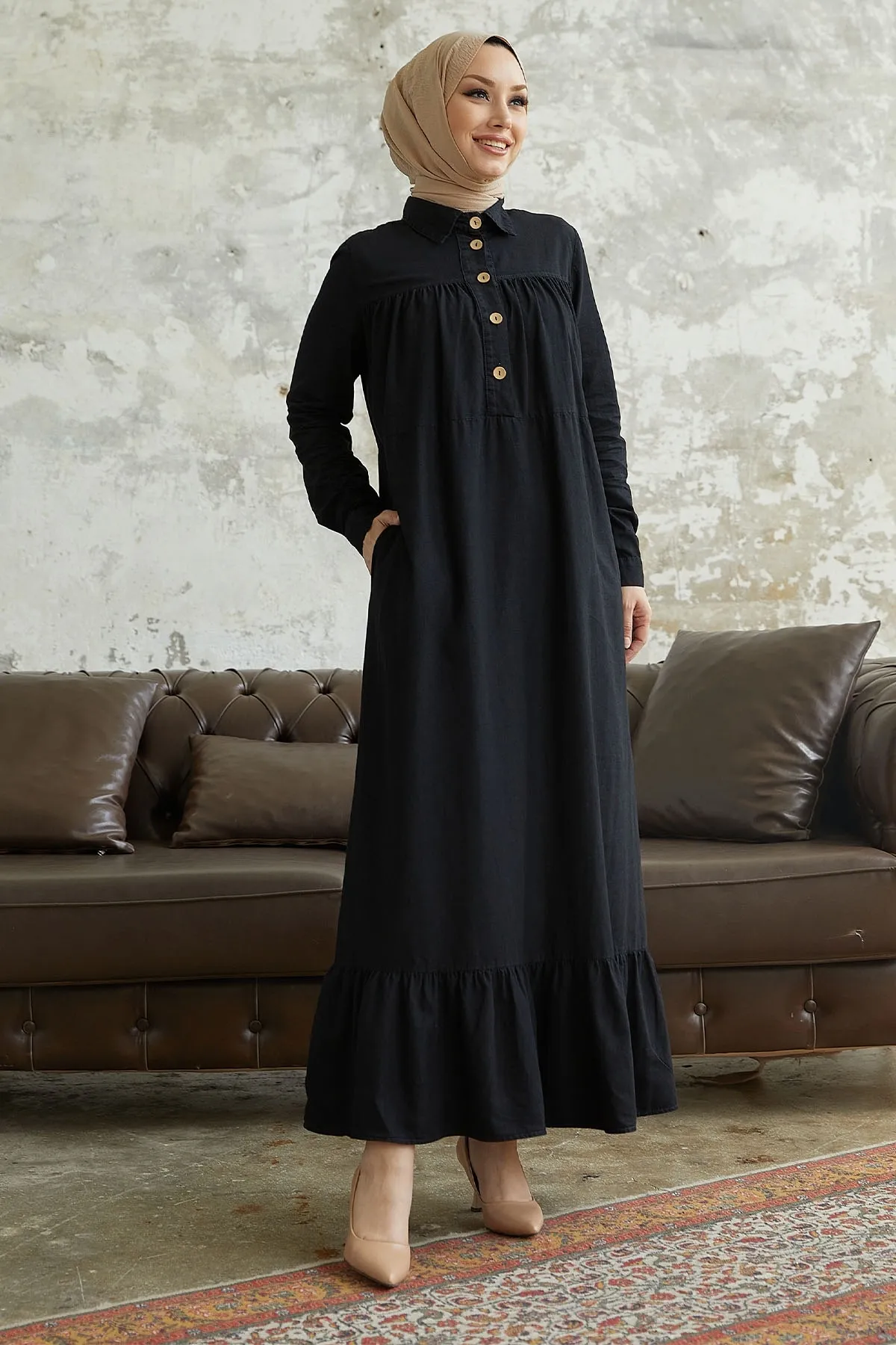 InStyle  Mandes Lockeres Jeanskleid mit Robe und Rüschen – Schwarz