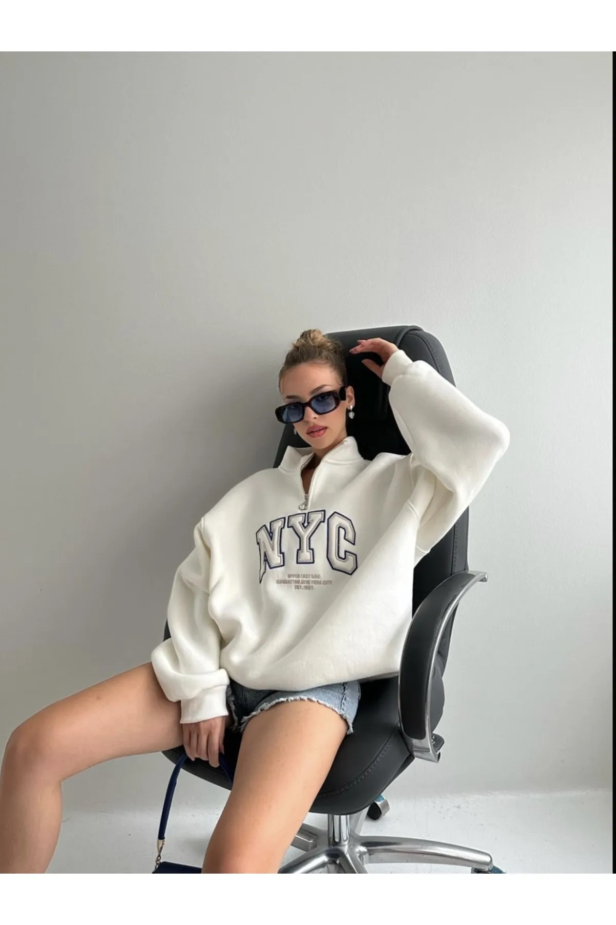 IŞILDA FASHION  NYC BESTICKTES REISSVERSCHLUSS-SWEATSHIRT