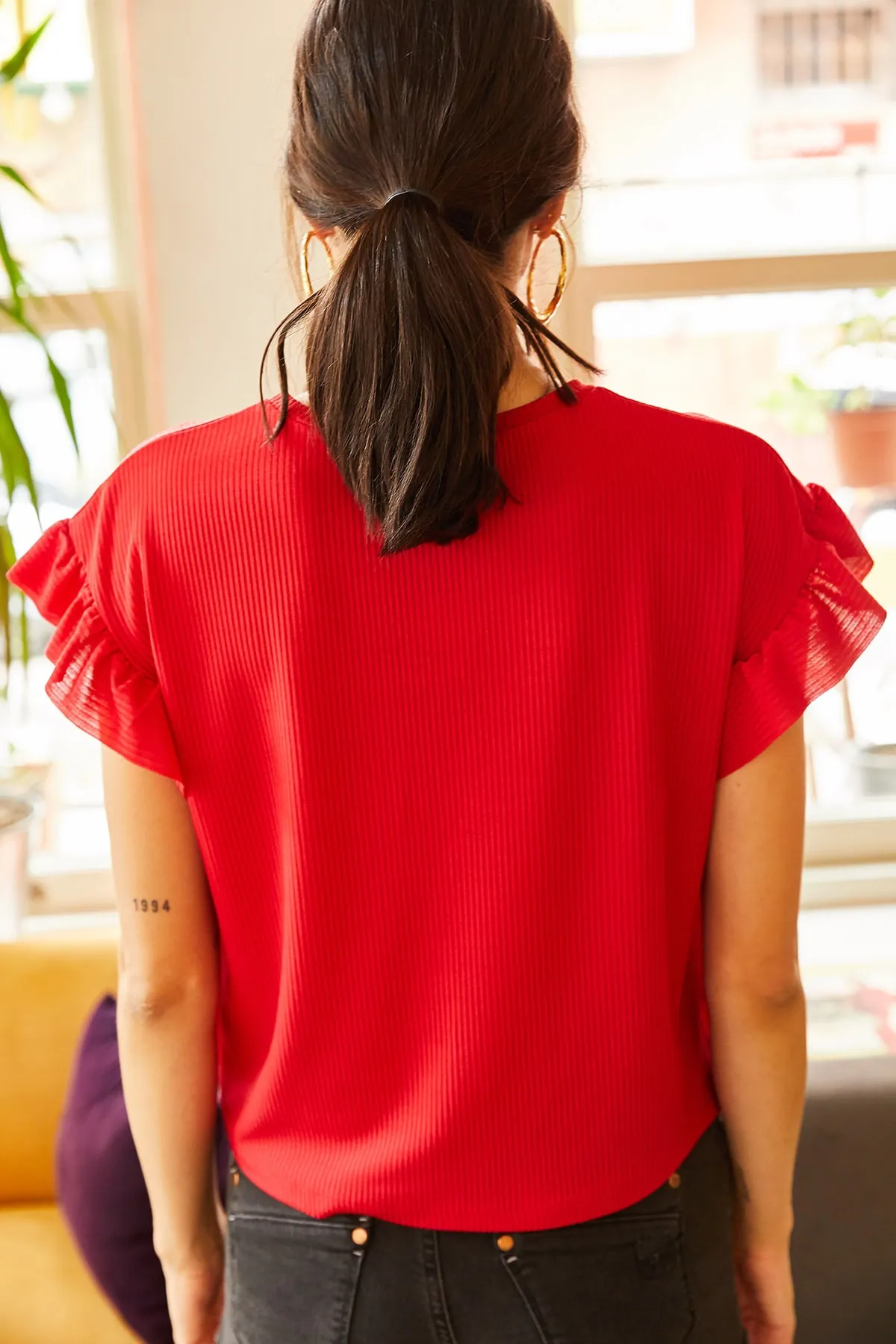 Olalook  Rotes Rüschen-Camisole-T-Shirt für Damen mit roten Ärmeln TSH-19000417