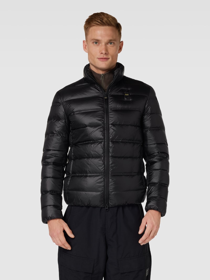 Daunenjacke mit Label-Detail in schwarz