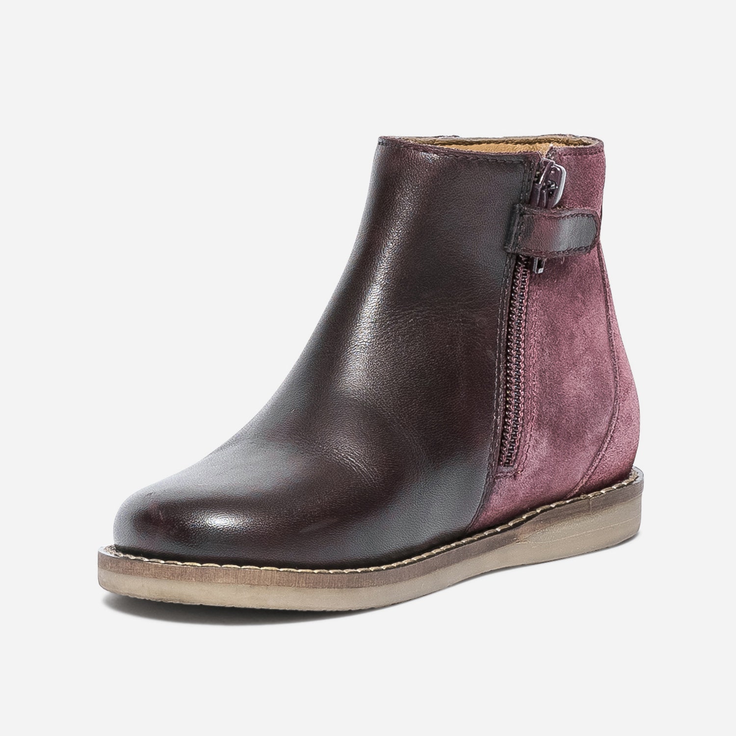 Boots prune en cuir à volant