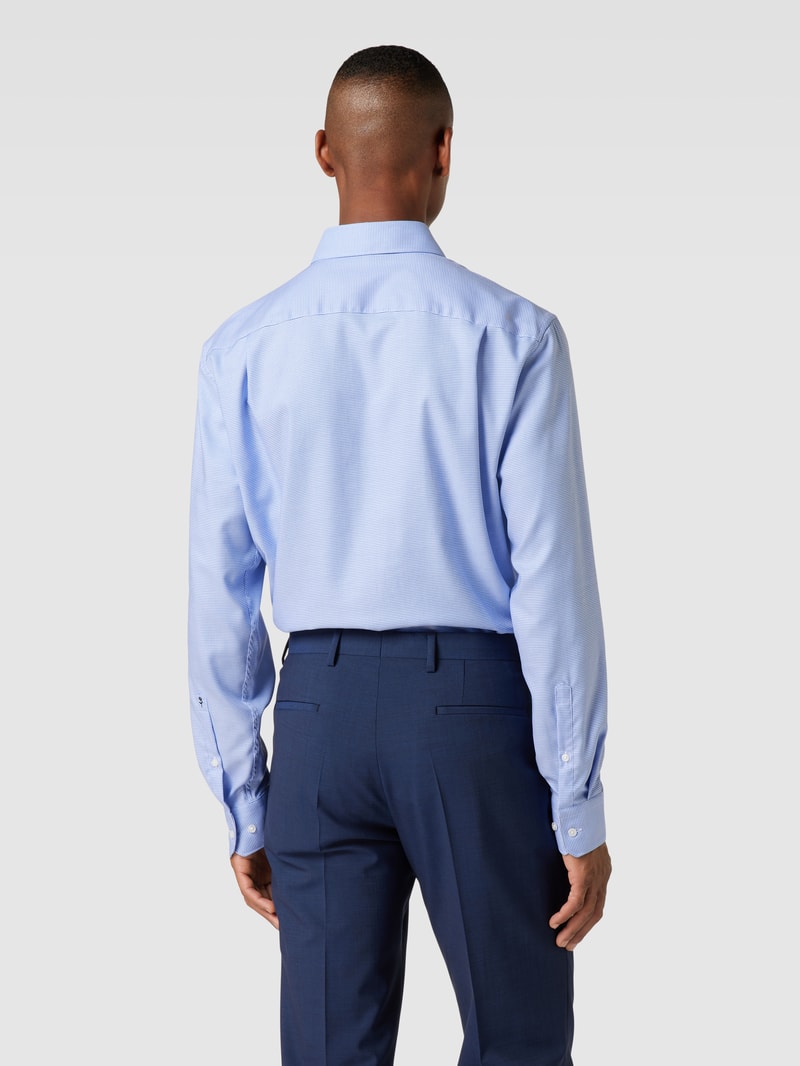 Regular Fit Business-Hemd mit Kentkragen in bleu