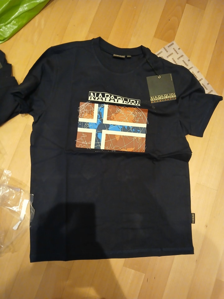 Napapijri Shirt in Schwarz günstig kaufen M