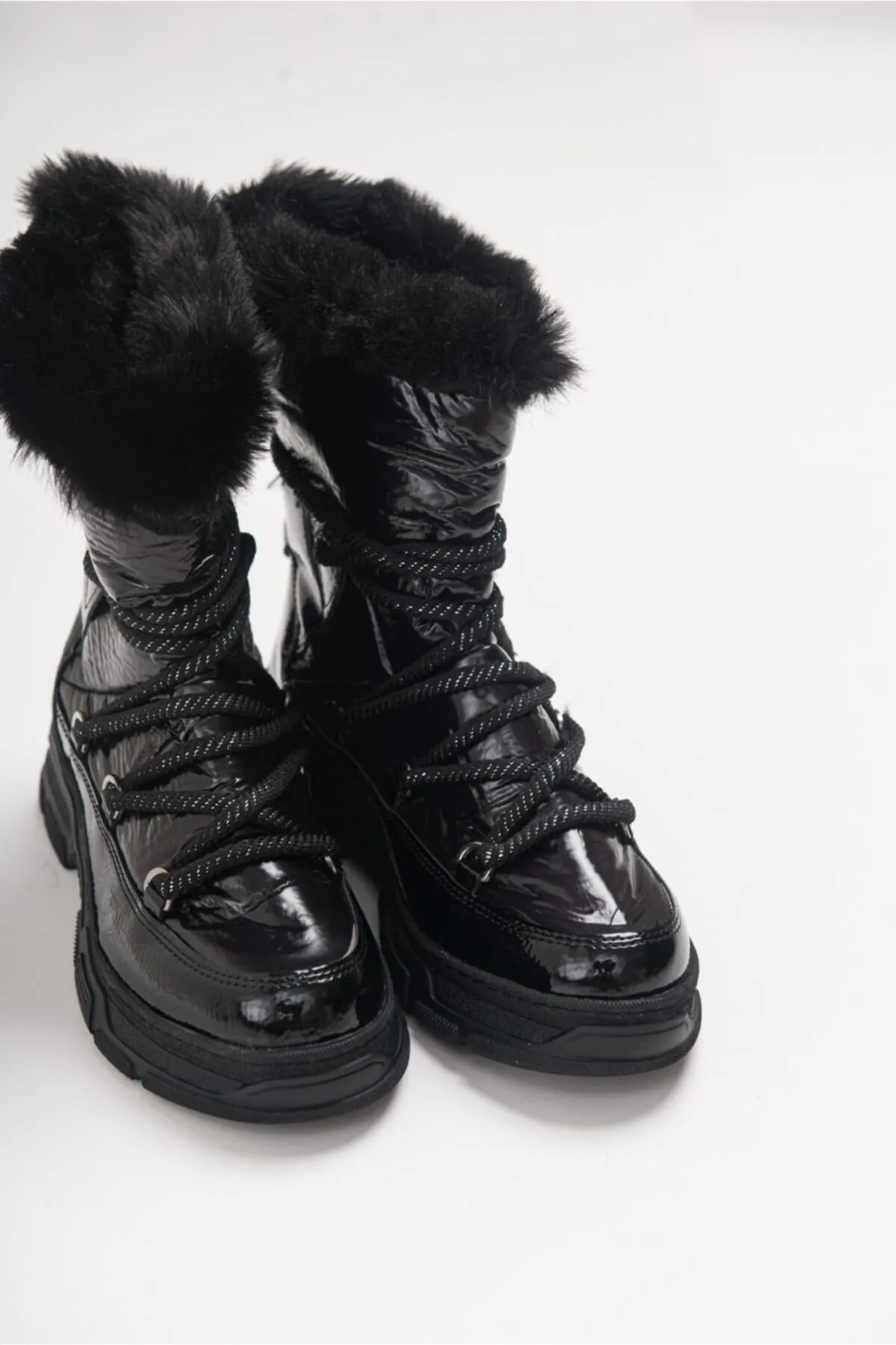 LuviShoes  23 schwarze Damenstiefel