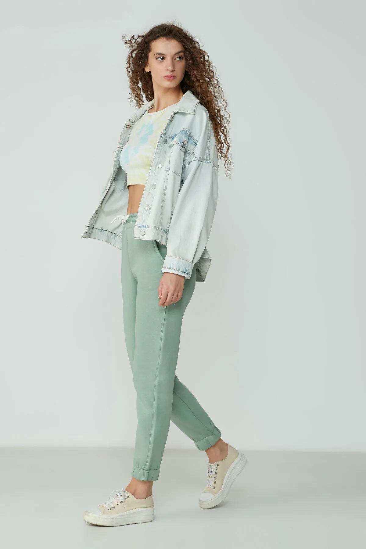 C&City  Basic Jogger Jogginghose 902 Pistaziengrün