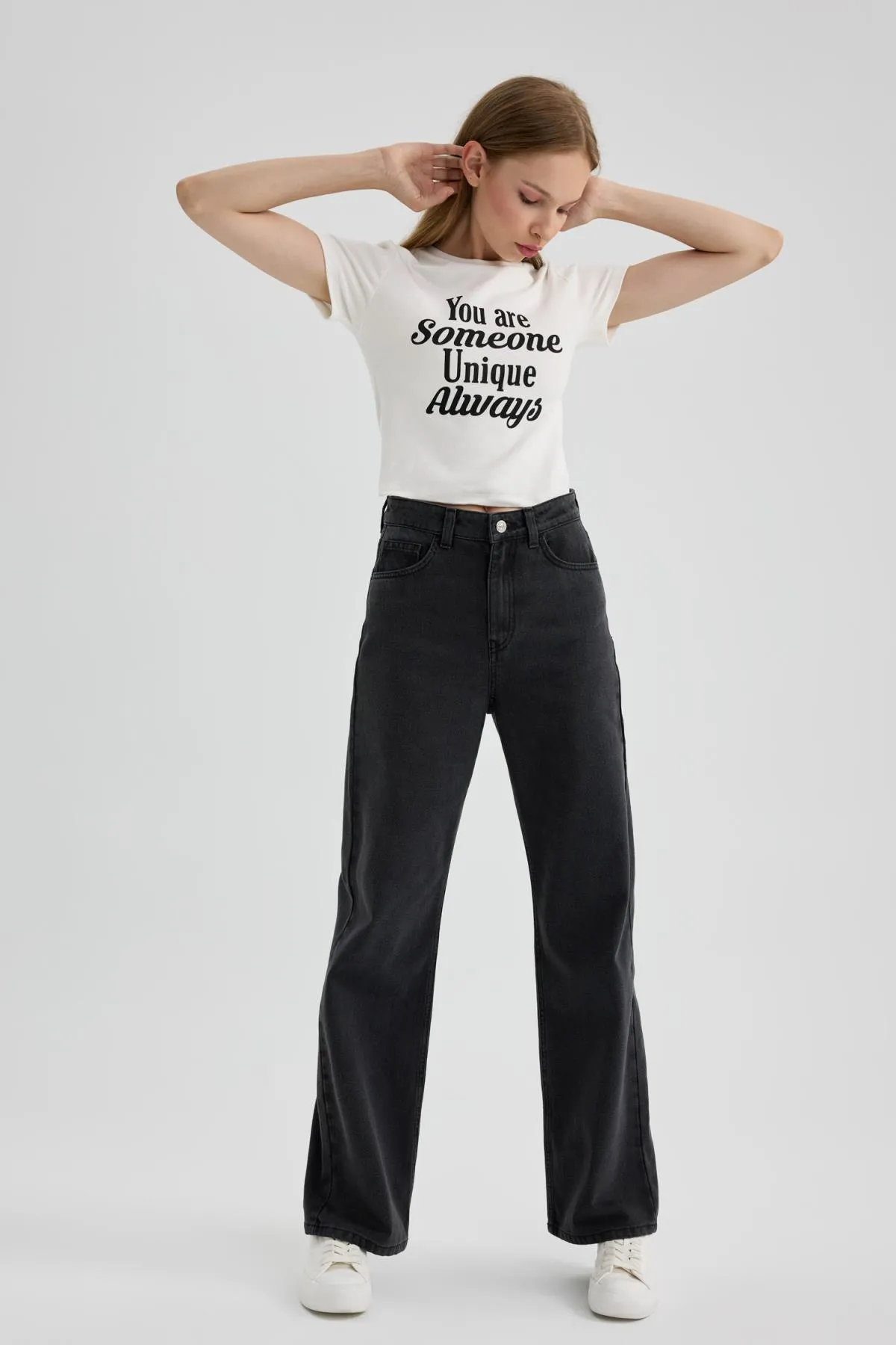 DeFacto  90er Jahre Weites Bein Hohe Taille Weites Bein Lange Jeanshose A8193ax23wn