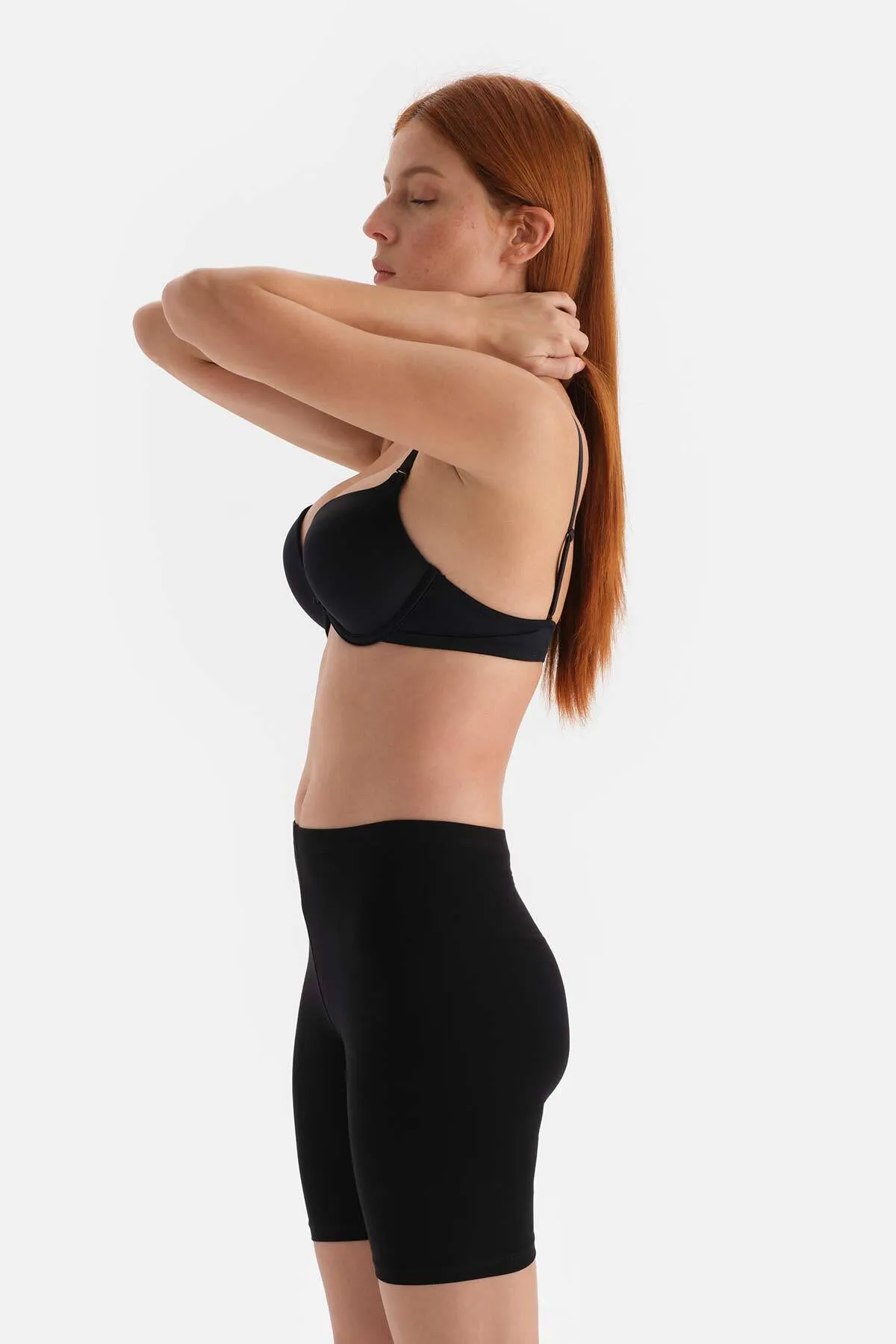 Dagi  Schwarze kurze Strumpfhose