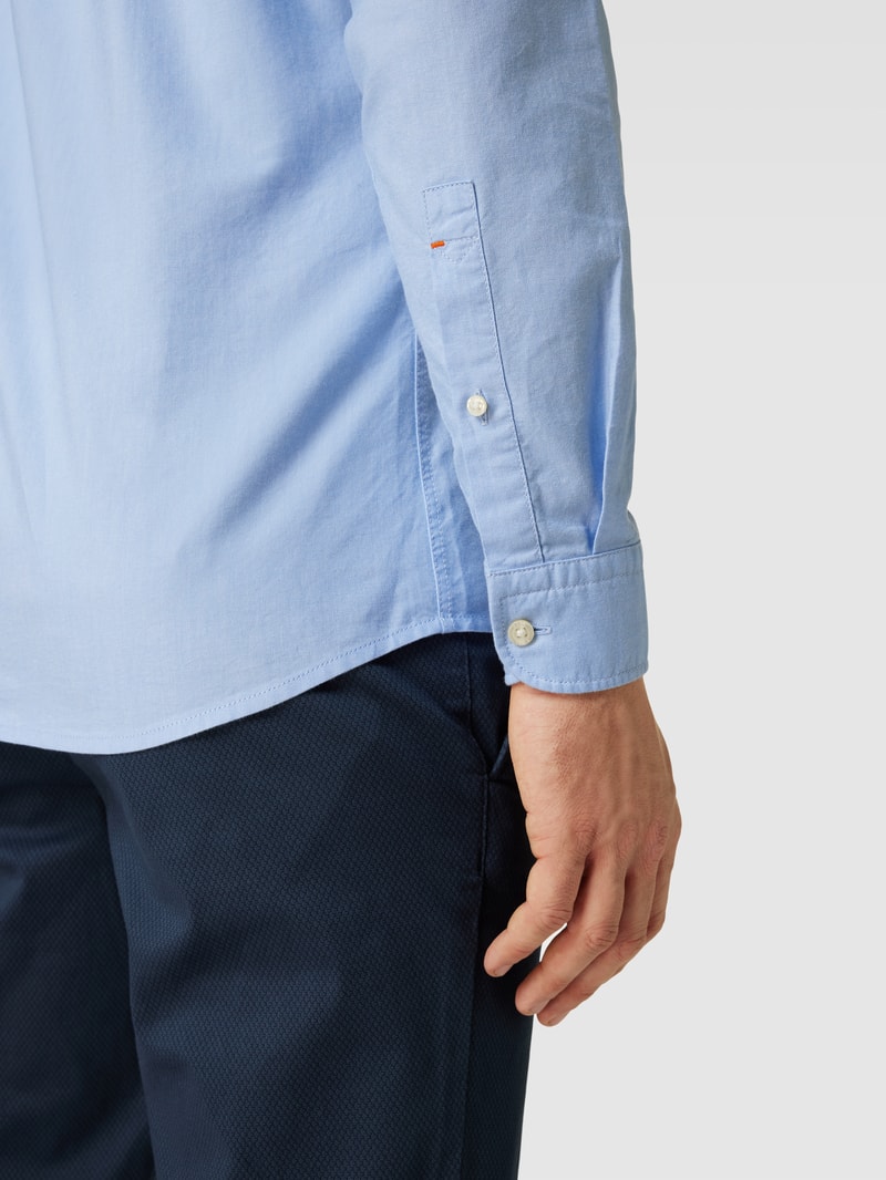 Regular Fit Freizeithemd mit Button-Down-Kragen Modell 'Rickert' in hellblau