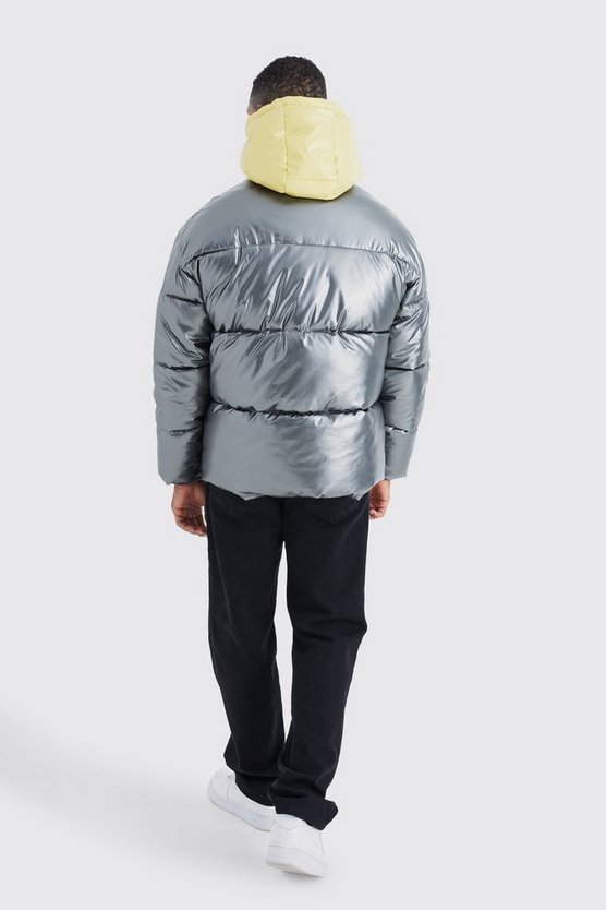 Doppellagige Metallic Steppjacke mit Kapuze