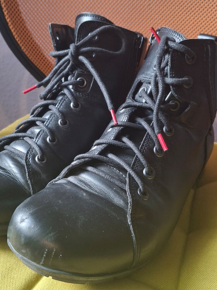Think! Leder-Stiefeletten 
