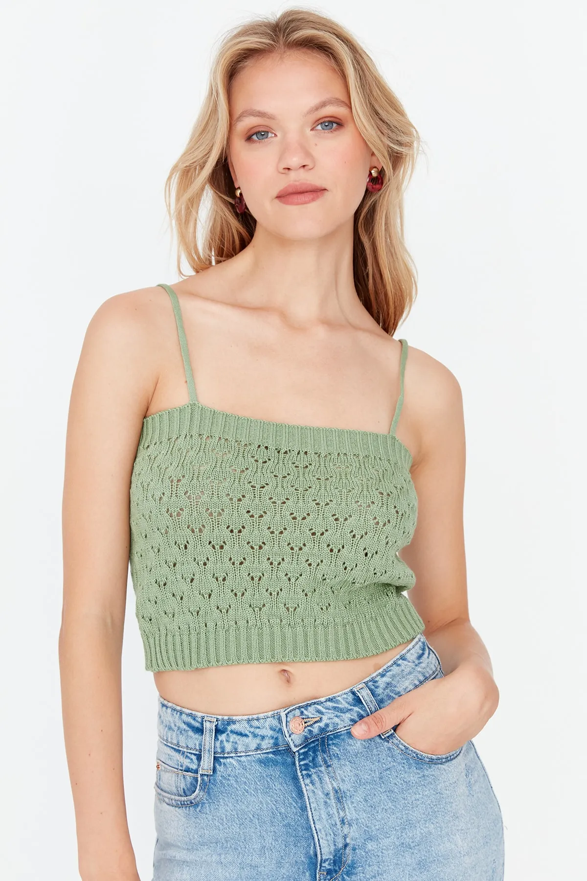 Trendyol Collection  Mintgrünes Strickset mit durchbrochenem Knopfdetail und Bluse