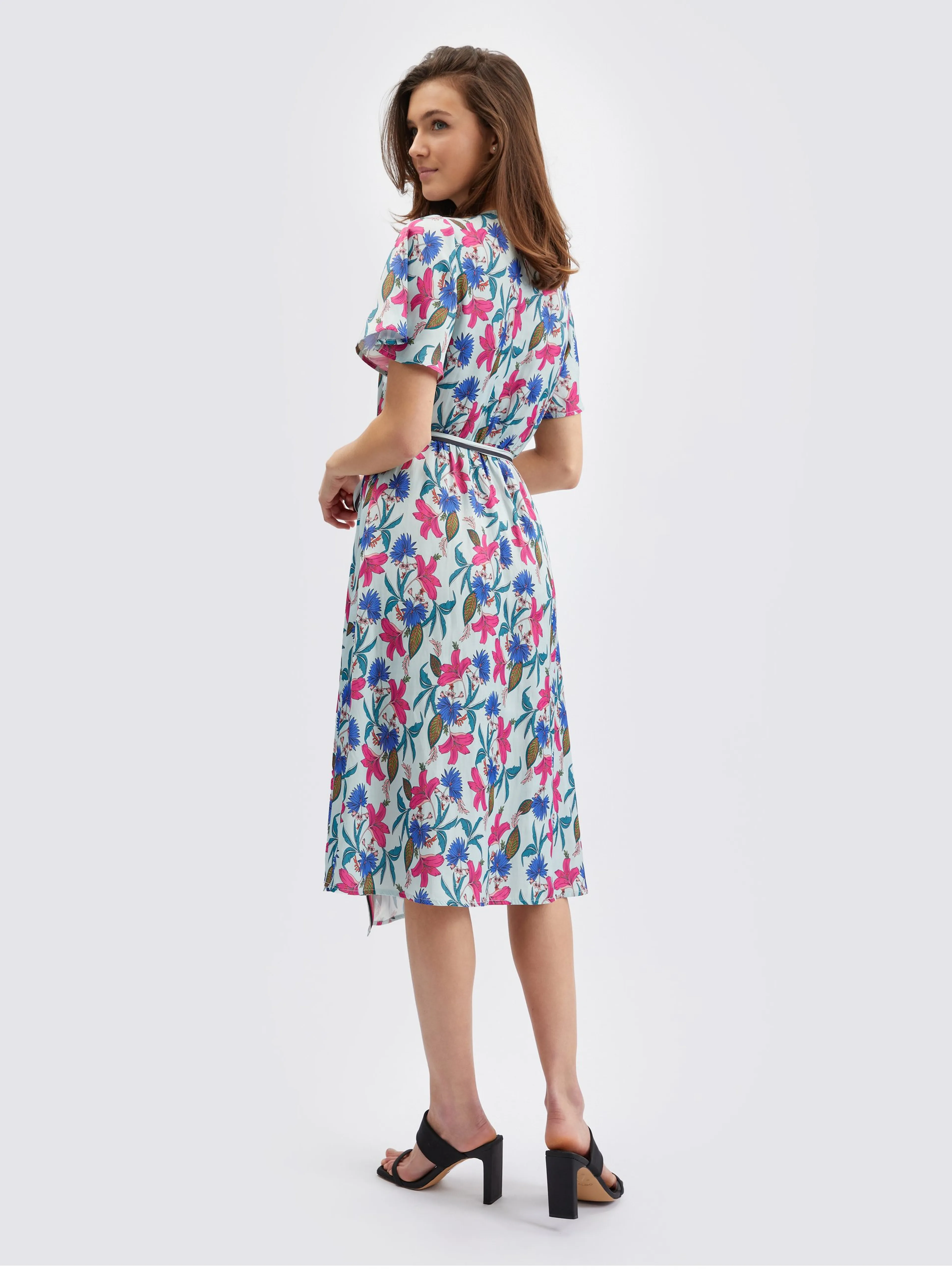 Rosa und blaues geblümtes Damenkleid ORSAY