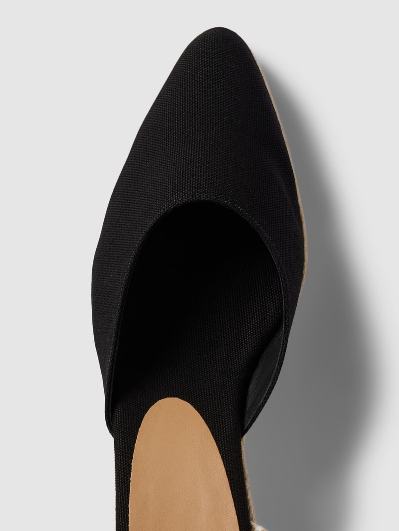 Wedges mit spitzer Form Modell 'JOYCE' in schwarz