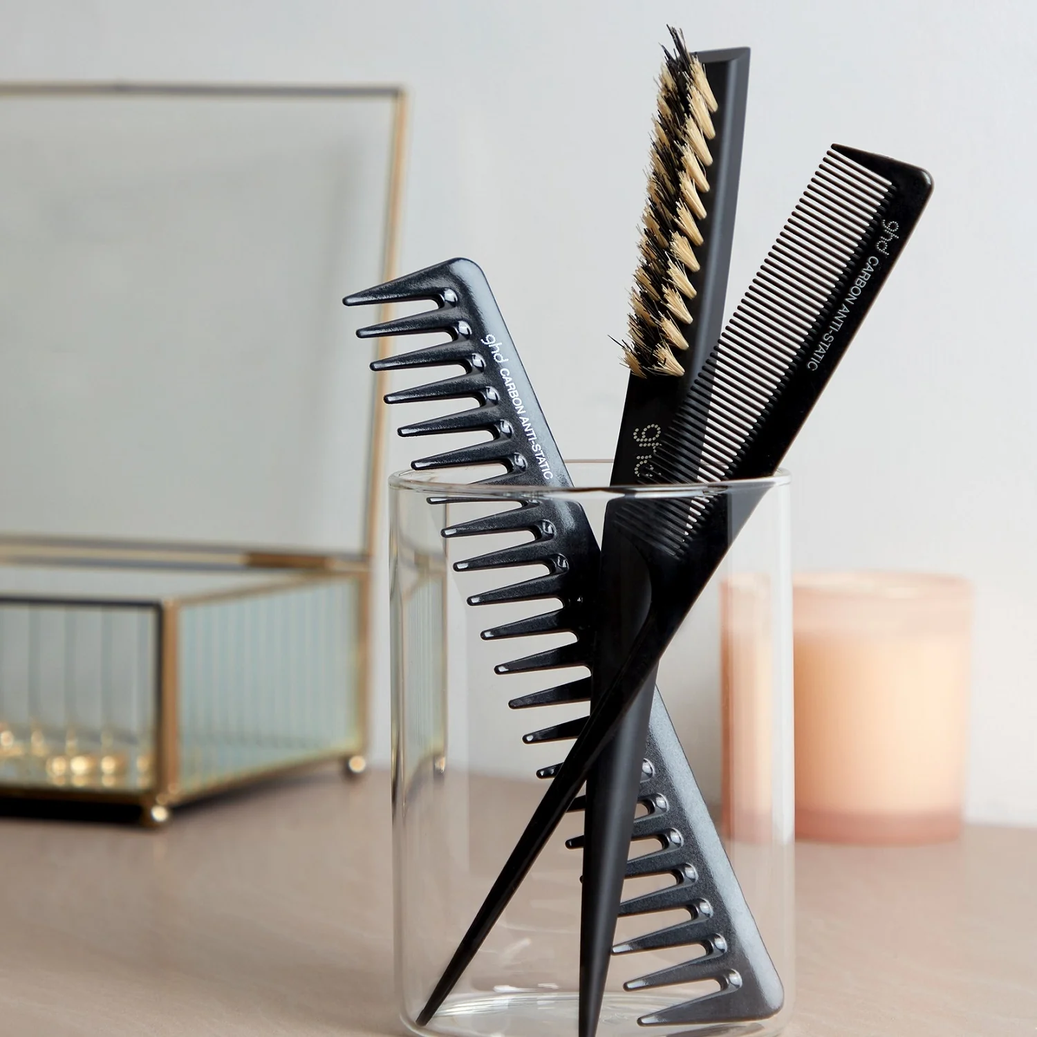 Kefy a hrebene Comb Out - Hrebene