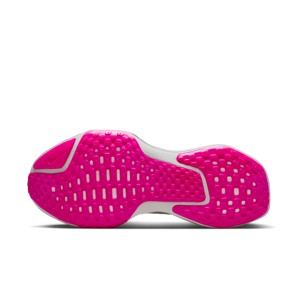 Nike Invincible 3 Run DR2615-105 / weiss