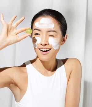 CAUDALIE Vinoperfect Glycolic Pell Mask Gesichtsmaske-75 ml