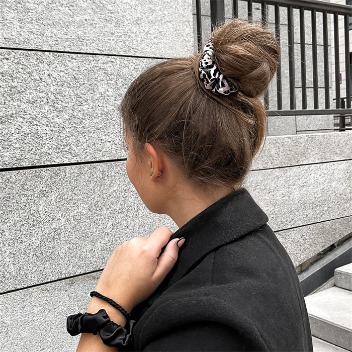Original Scrunchie Wild Leo
