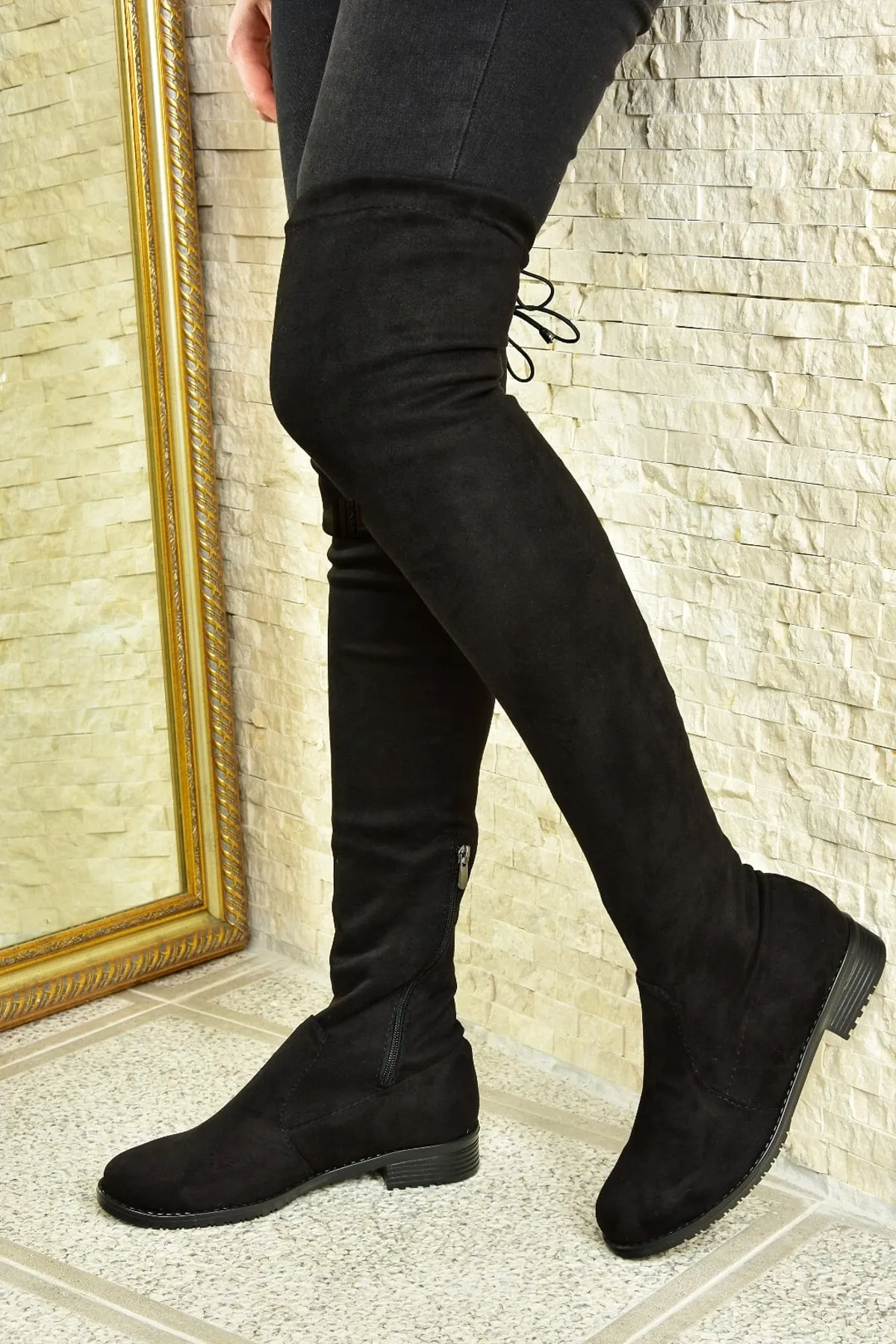 Fox Shoes  Schwarze elastische Overknee-Stiefel für Damen mit flexiblen Socken G268573002