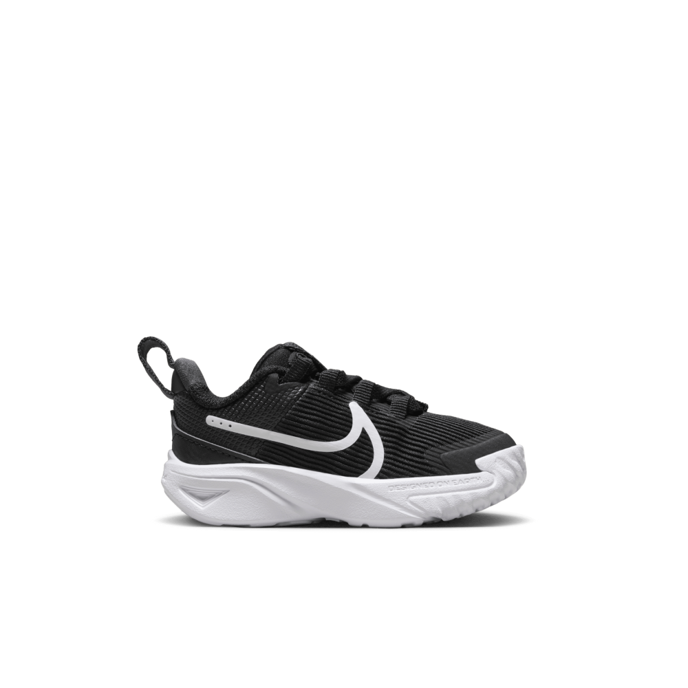 Nike Star Runner 4 DX7616-001 / schwarz