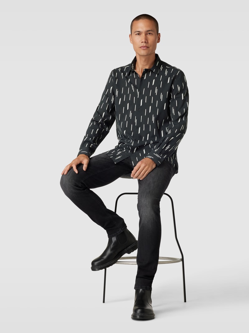 Straight Fit Freizeithemd mit Allover-Print in schwarz