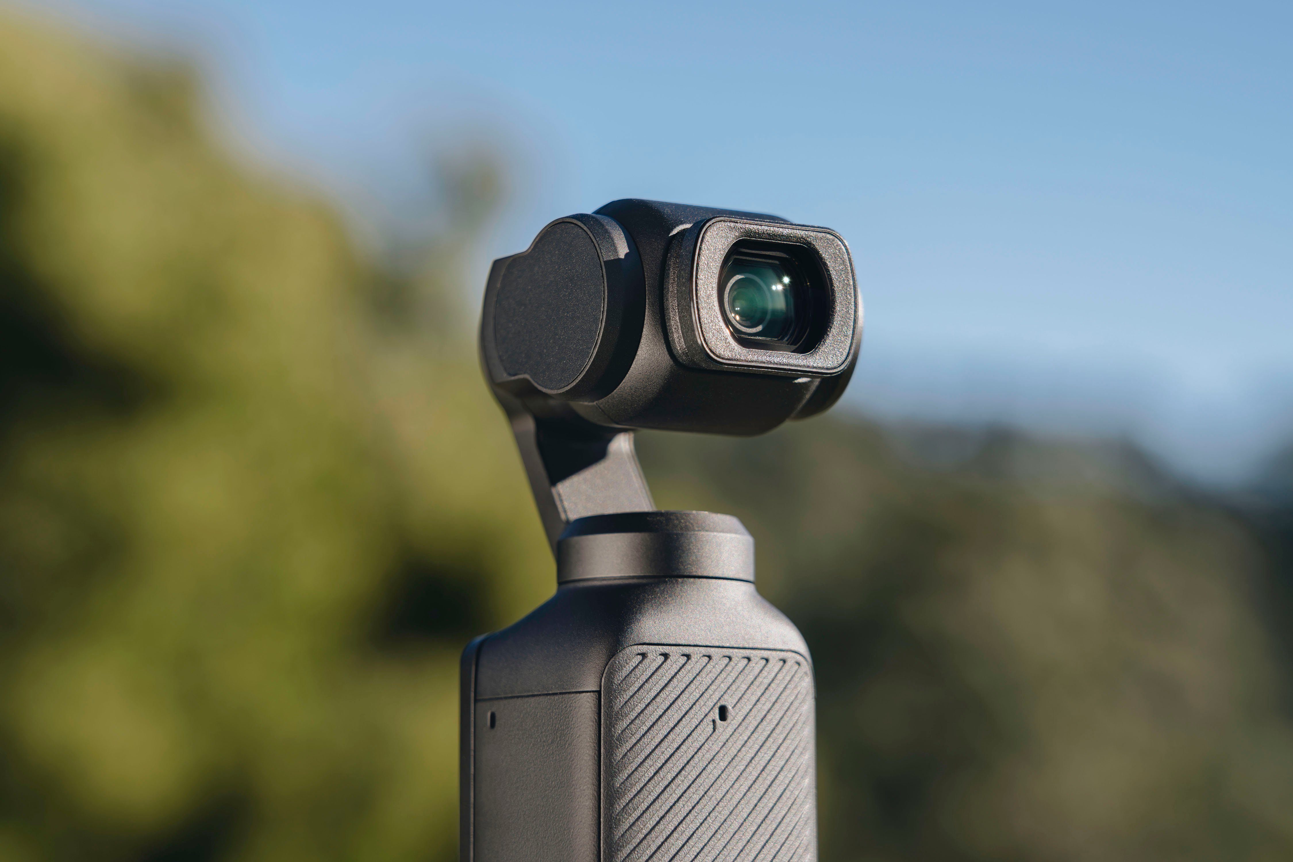 DJI Osmo Pocket 3 Camcorder (4K Ultra HD, Bluetooth)