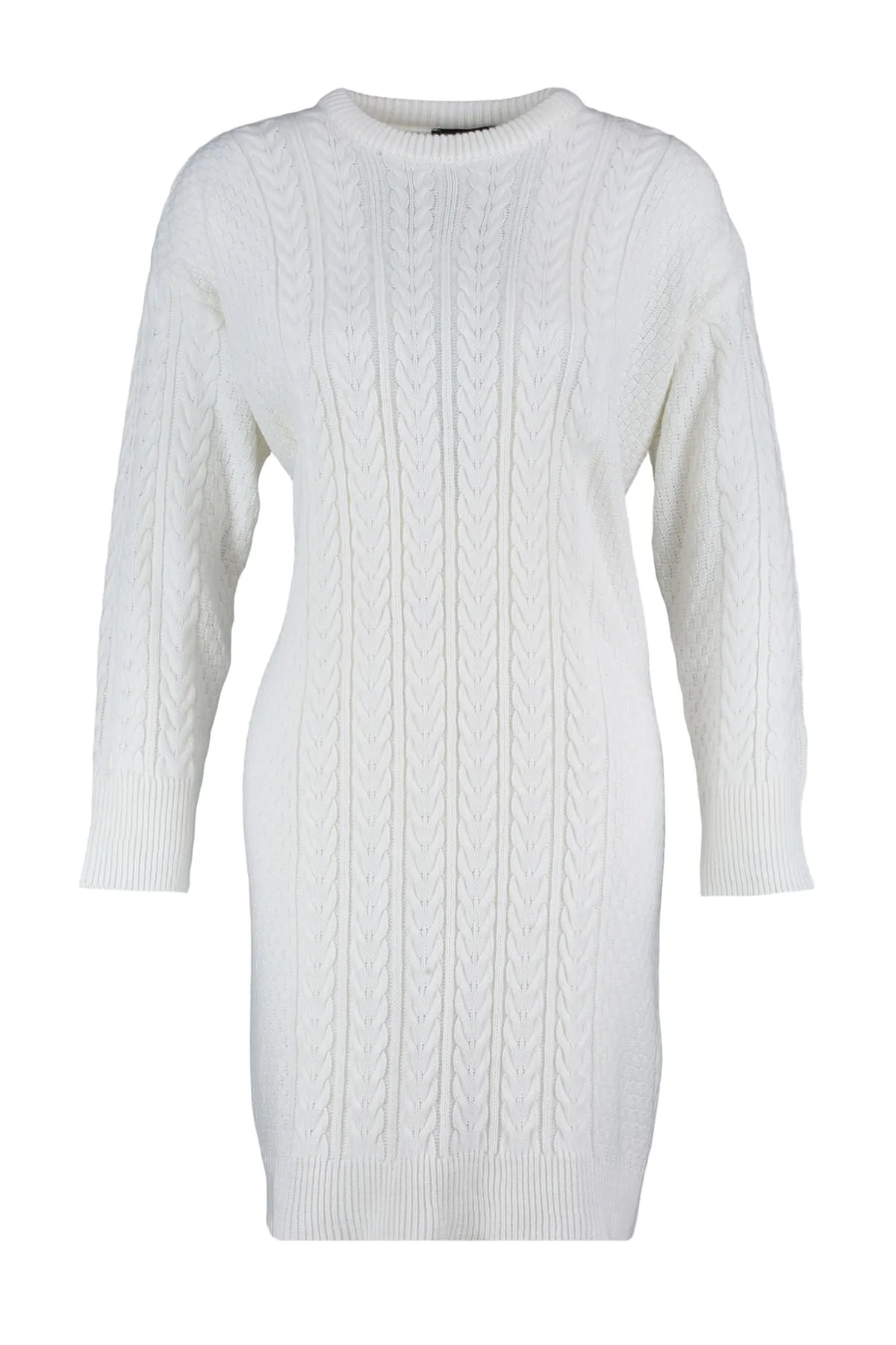 Trendyol Collection  Ecrufarbenes, detailliertes Strickkleid in Übergröße TWOAW23EL00191