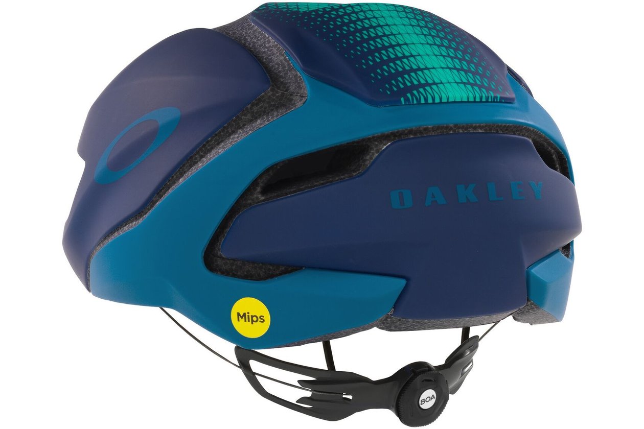 Oakley ARO5
