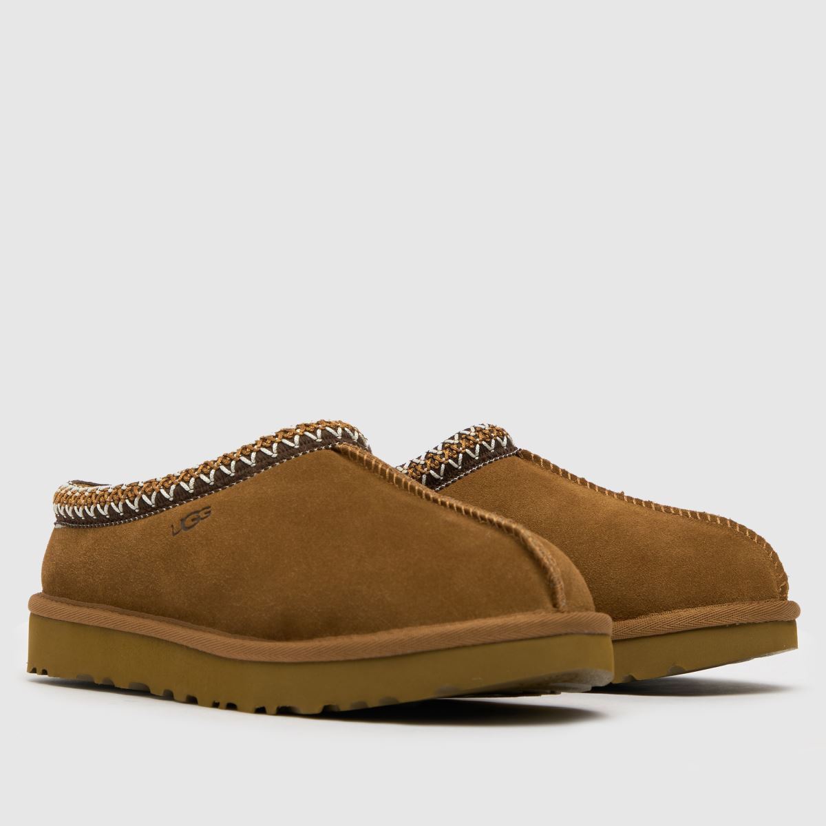 Copati UGG Tasman v kostanjevi barvi