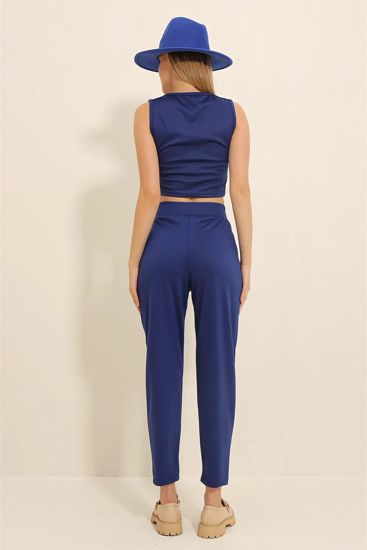 Trend Alaçatı Stili  Mitternachtsblaue Karottenhose mit hoher Taille für Damen ALC-X11148