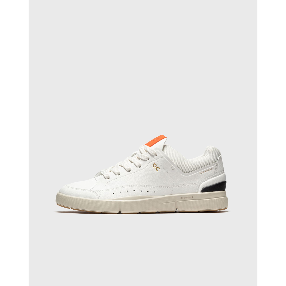 ON The Roger Centre WMNS Court 48.99154 / weiss