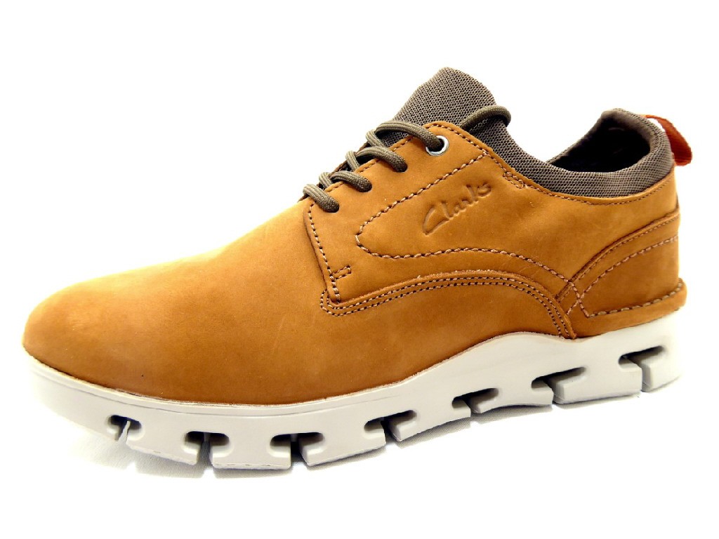 CLARKS Freizeit Schnürer braun