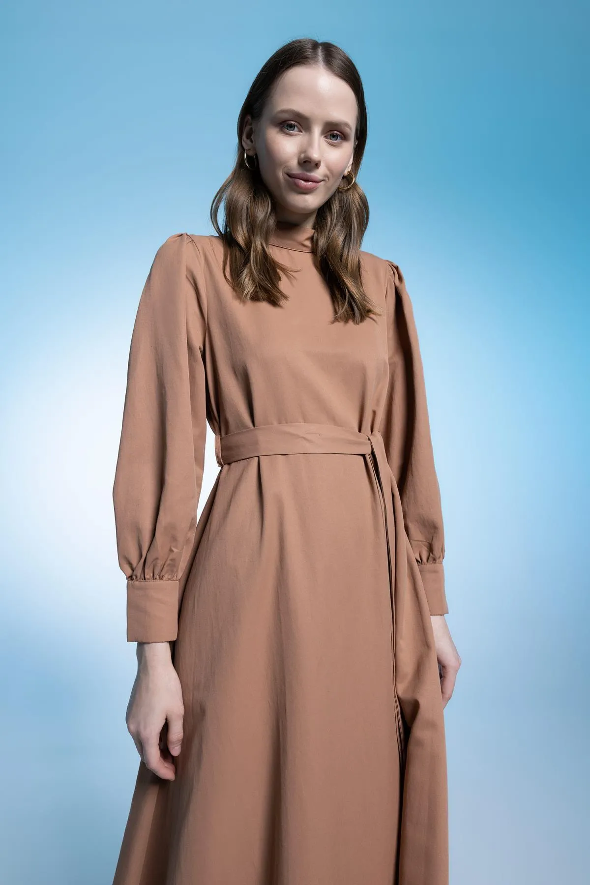 DeFacto  Langärmliges Kleid aus Popeline in A-Linie mit halbem Rollkragen
