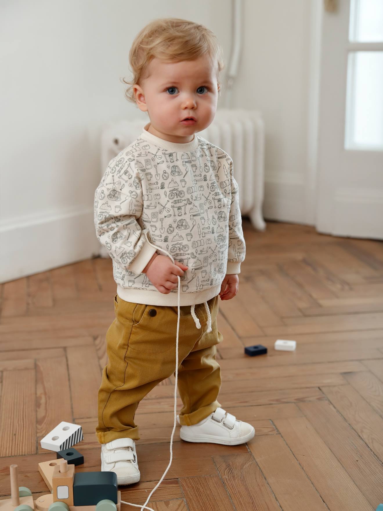 Tennis scratchées bébé blanc