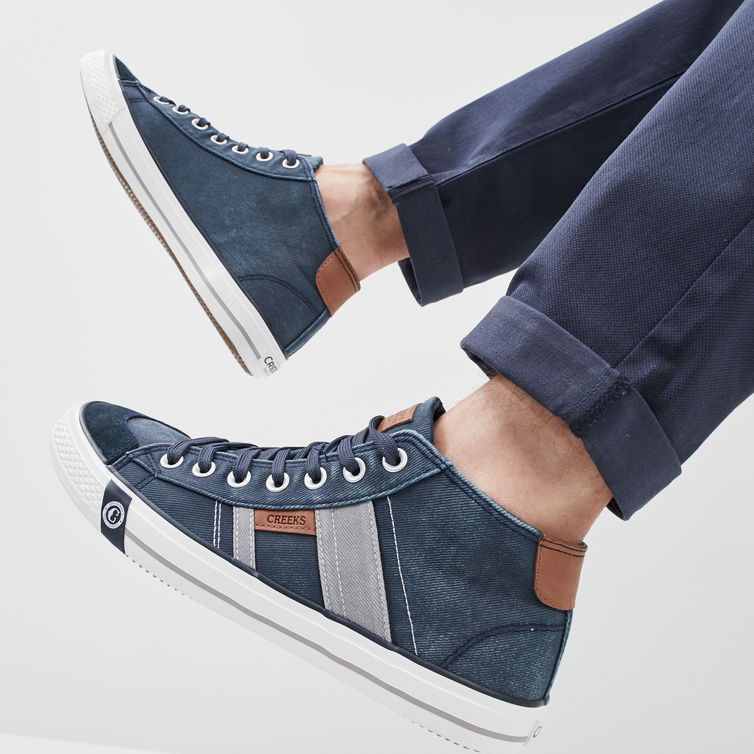 Baskets montantes à lacets bleu marine homme | La Halle